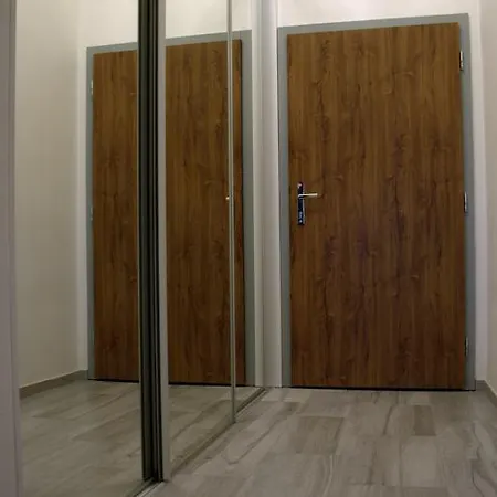 Centrum Number 8 Apartmán *